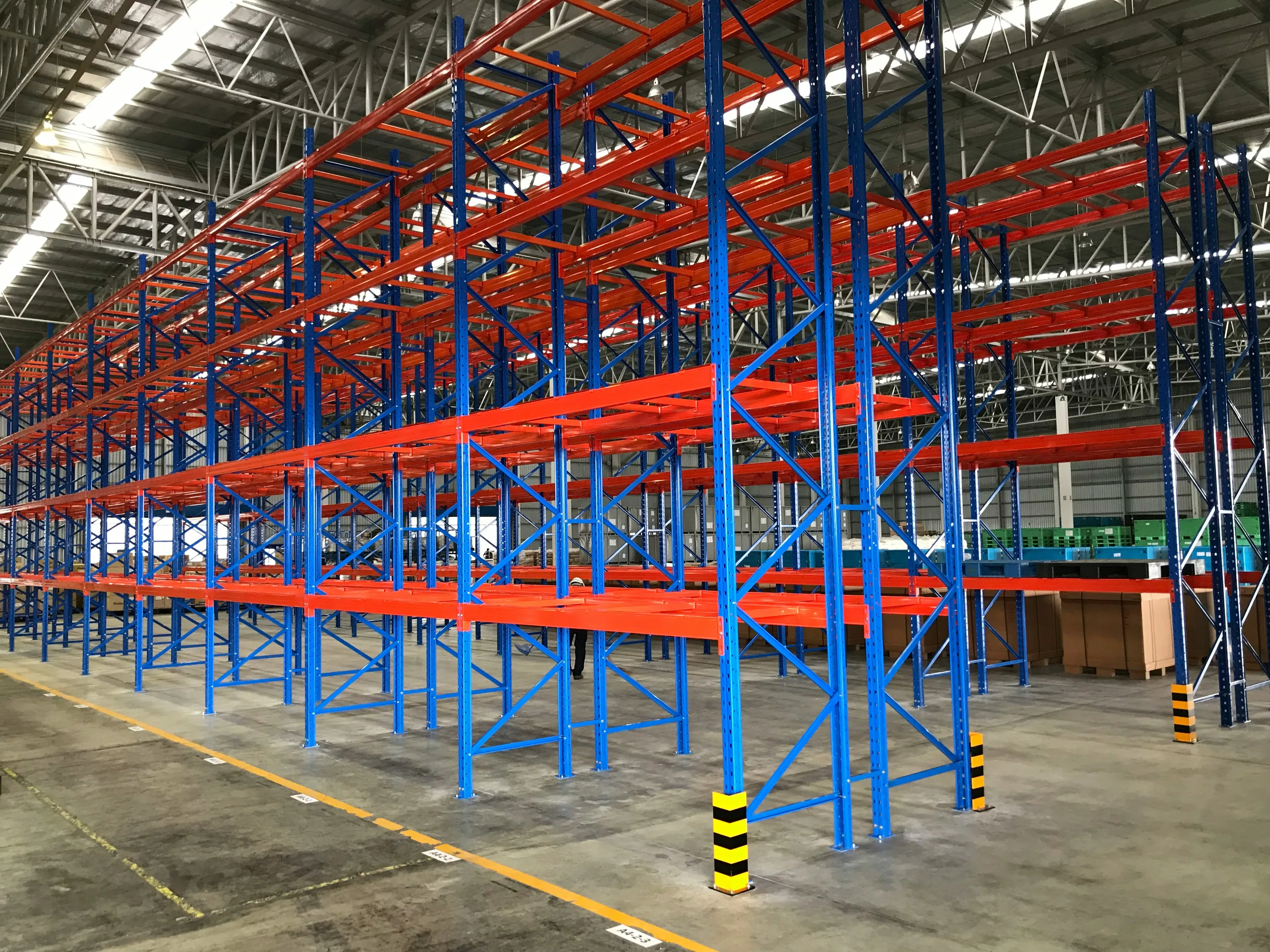 Quality-certified used pallet racking systems available in Indianapolis, IN